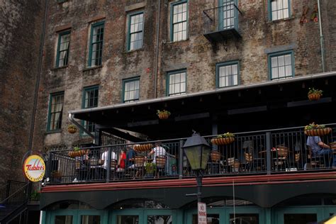 savannah ga riverwalk restaurants.